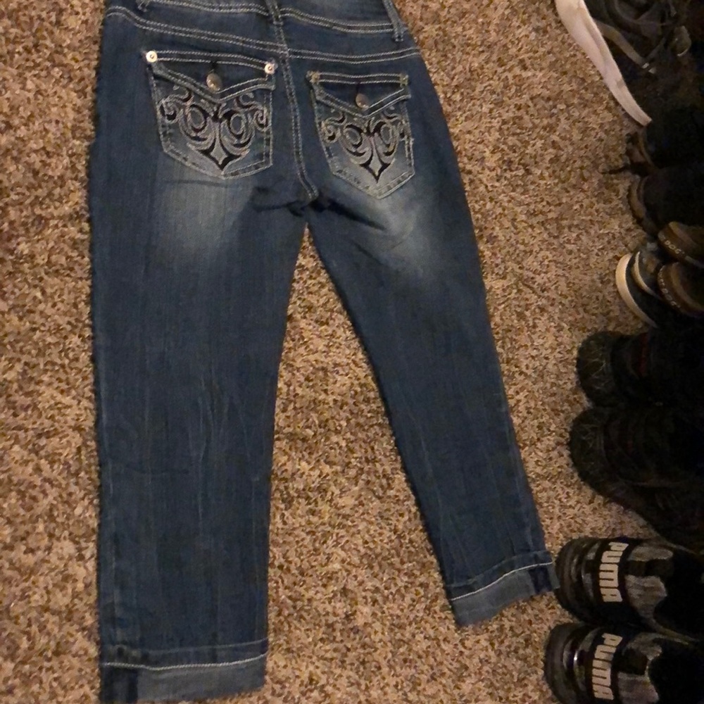 Capris - Picture 2 of 2